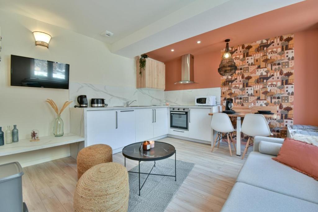 Residence Jean Hardy - Hyper Centre, Parking Gratuit, Wifi, Clim, Gare 발랑시엔 외부 사진